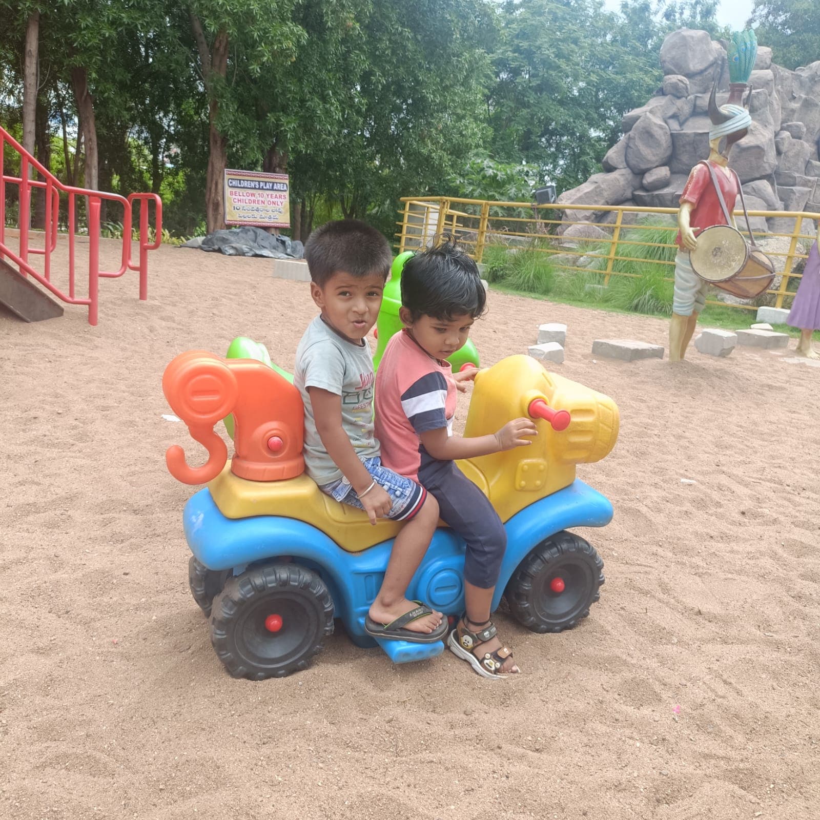 Children on an excursion with MAA Day Care